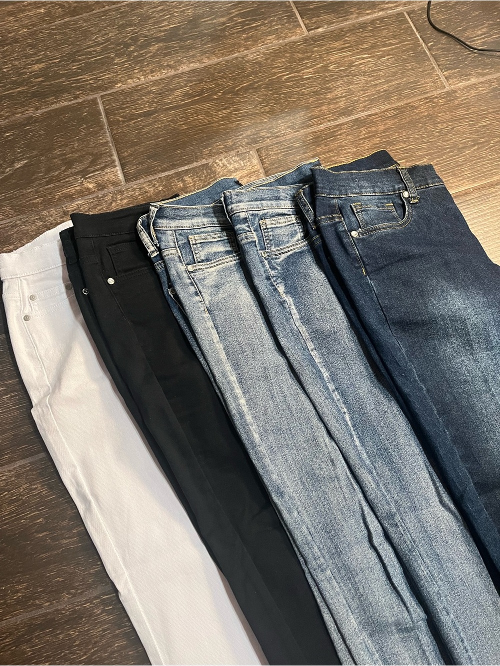 VENUS Skinny Jeans Pack — White, Black, Light Medium and Dark Wash